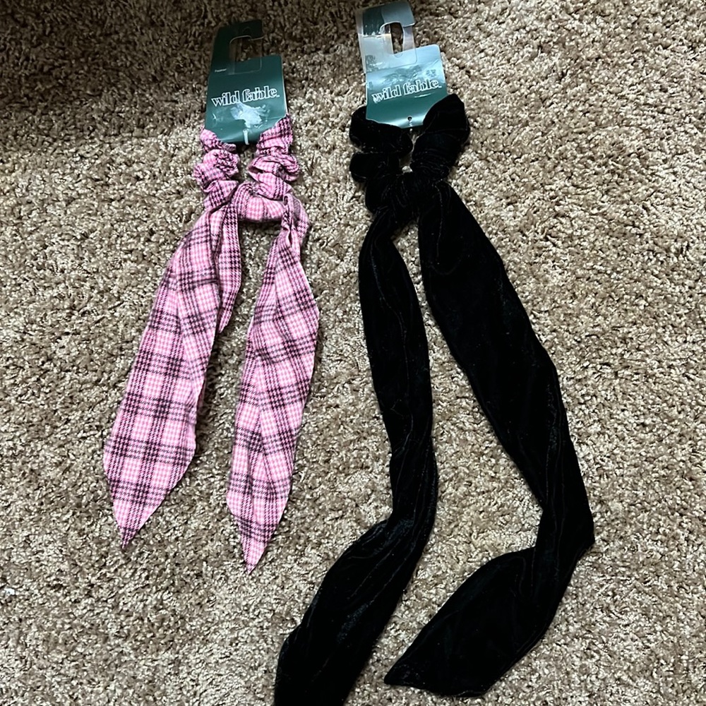 Set of 2 twister hair
